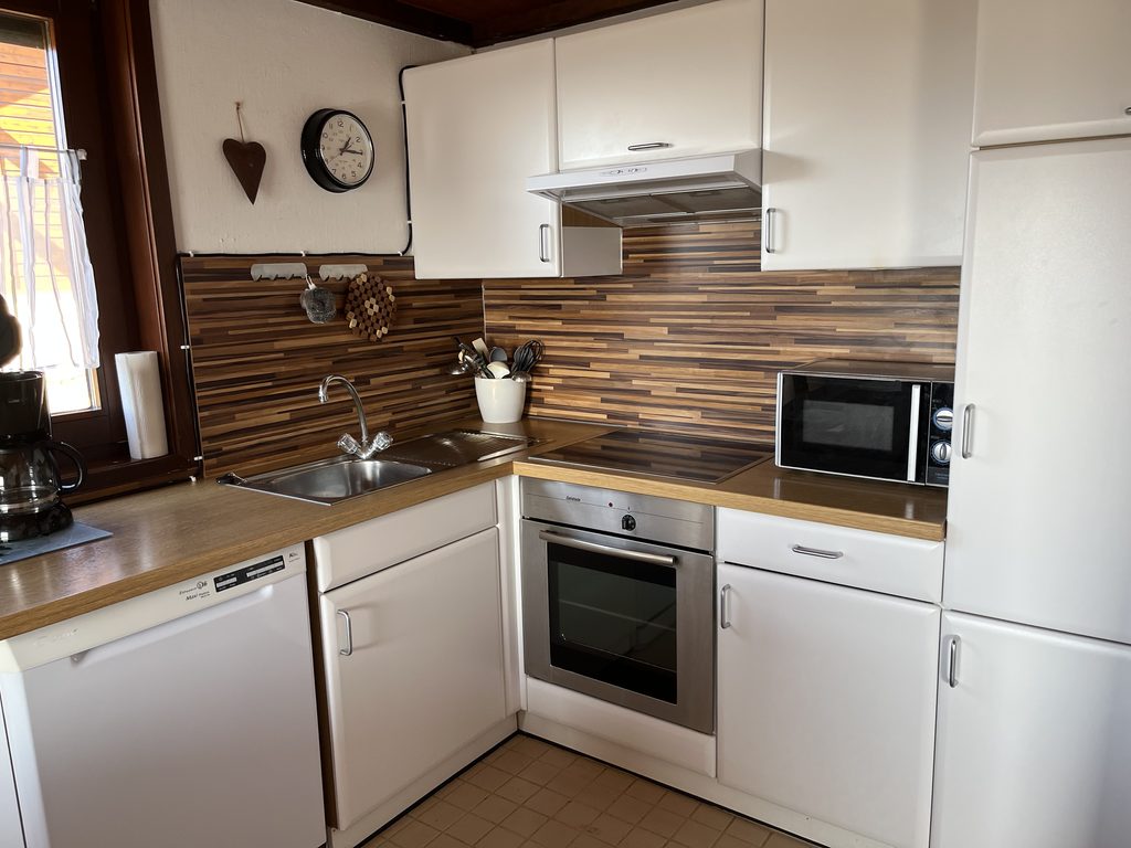 Moderne Küche im Ferienhaus Schwarzwald